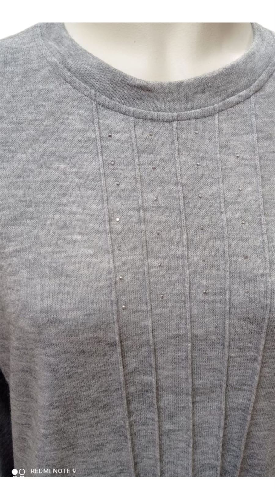 Camiseta gris - Imagen 2