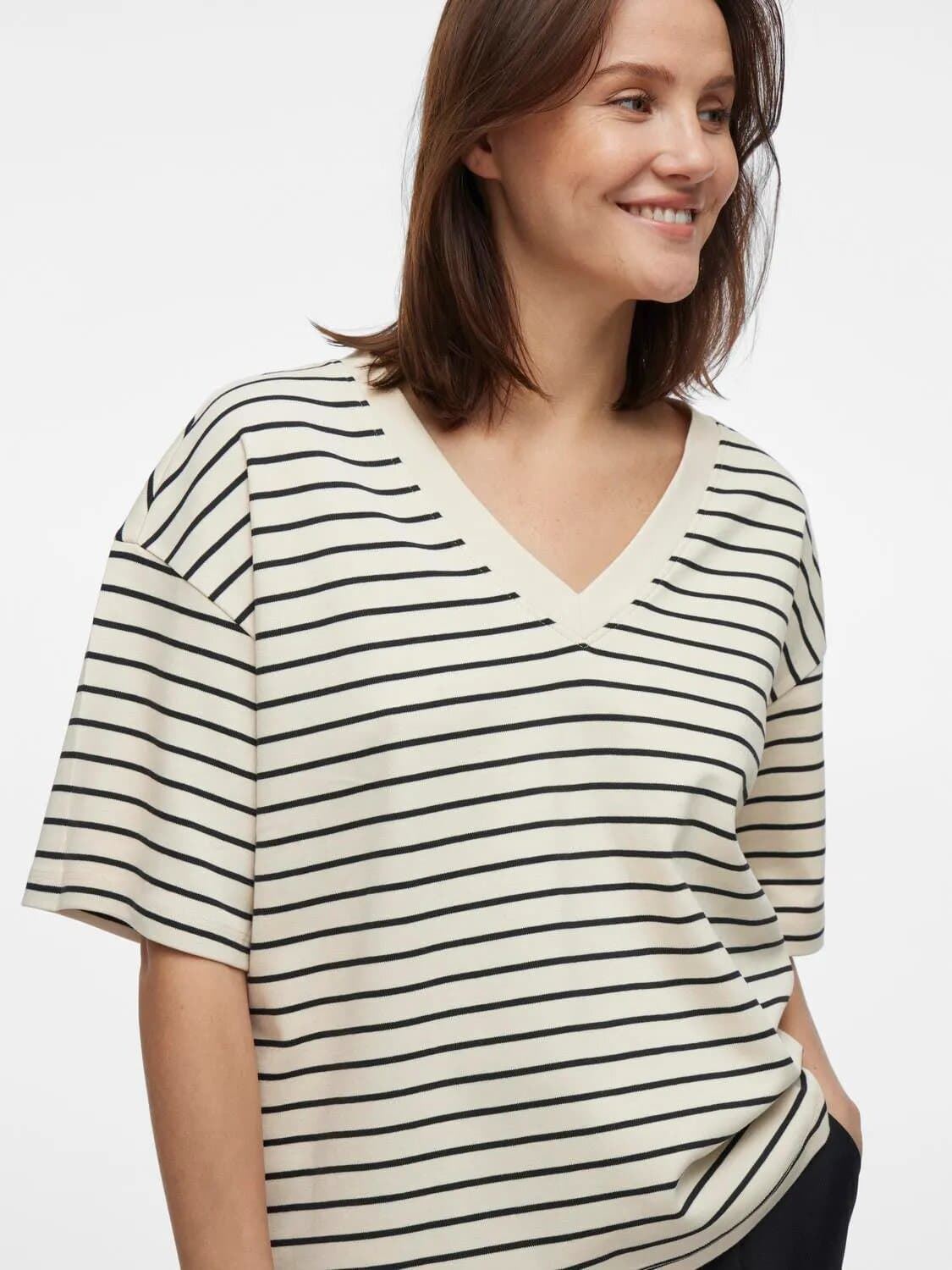 Camiseta visinny beige-negro - Imagen 3