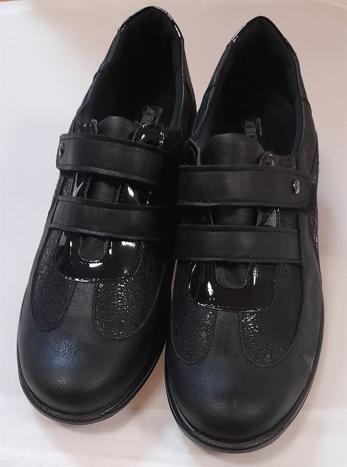 Zapato negro L101 - Imagen 1